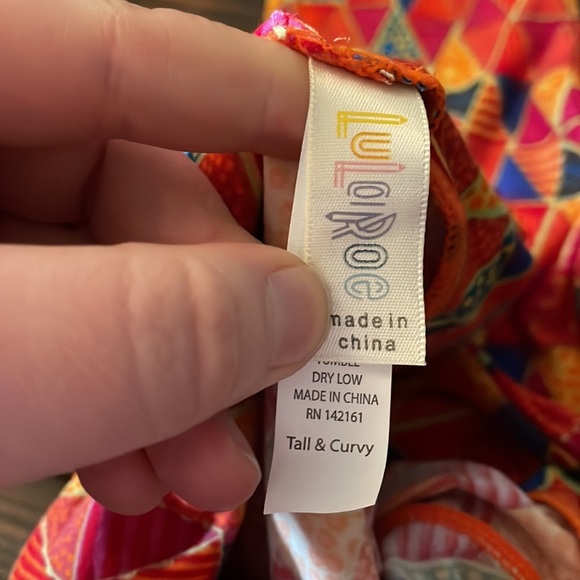 TC NWOT LuLaRoe Leggings FF13 6342 - Picture 3 of 3